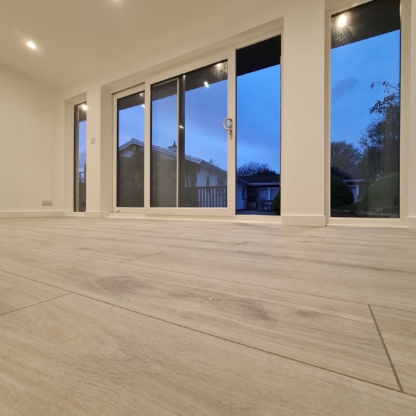 Garden Room with storage space 6